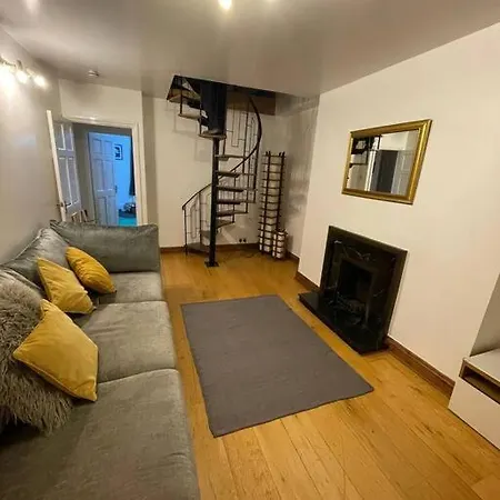 3 Double Bedroomed Flat, Acton. London, Uk Buitenkant foto